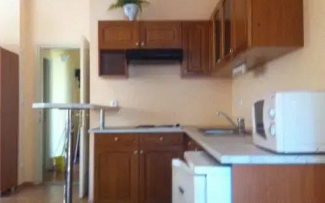 Balaton Panzió Kinizsi Apartman