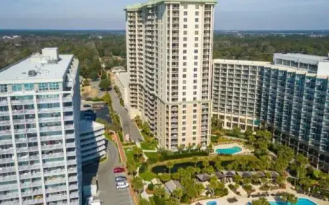 Royale Palms 1705