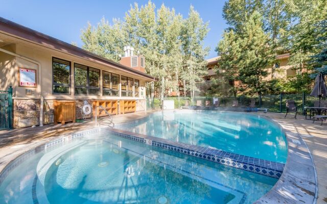 2720 Eagleridge Condo Unit A202