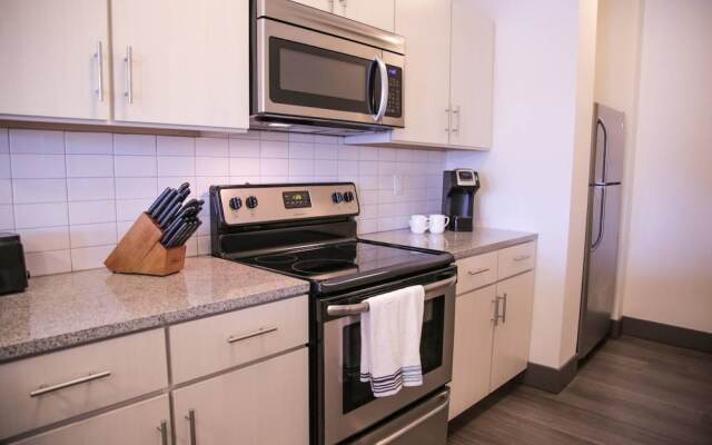 Lockerbie Square 2BR Apt Near Mass Ave