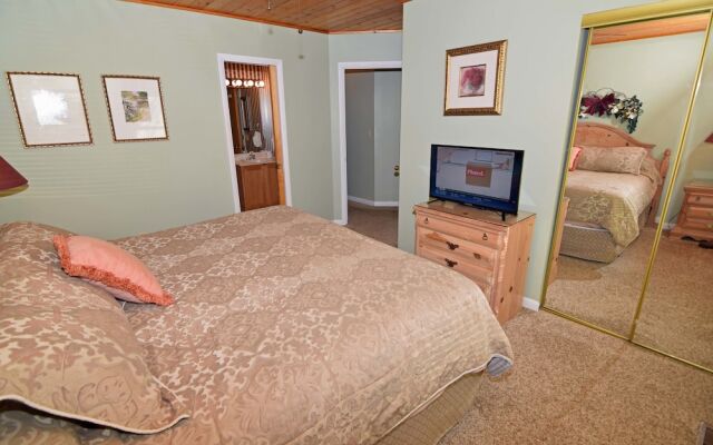 1154 Ski Mountain Hideaway - 2 Br Cabin