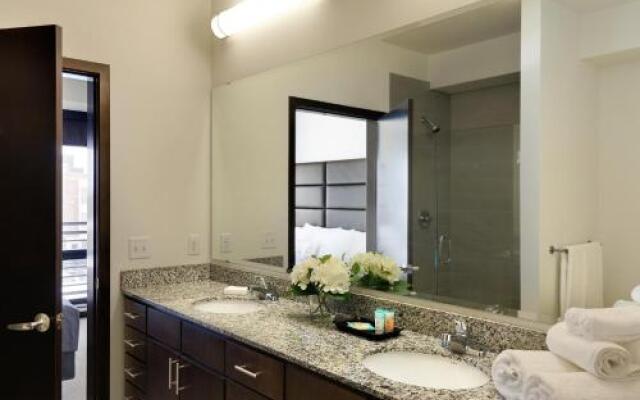 Stay Alfred on 2nd Street