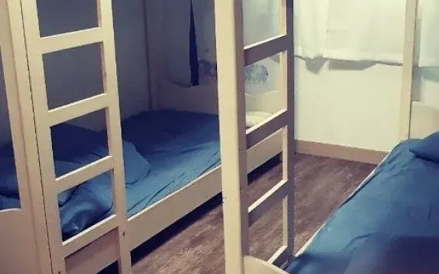 Sai Guesthouse - Hostel