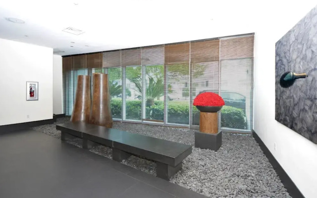 Miami World Rental - Setai 2304