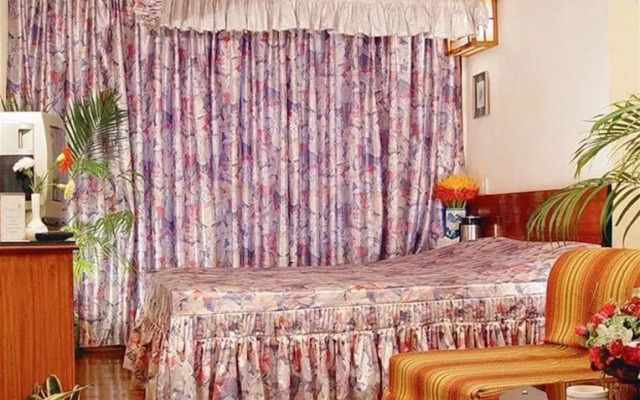 Summit Oriental Boutique Hotel