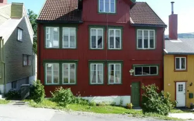 Red Old House Tromsø Apartment