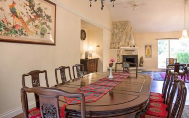 Whitley House Bed & Breakfast
