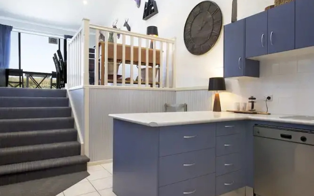 Acacia 2 - Luxurious Holiday Townhouse