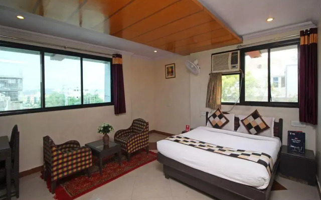OYO Rooms Udaipur Railway Station