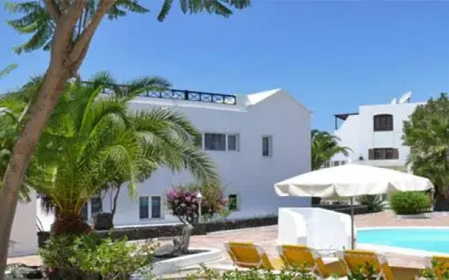 Apartamentos Tamarindos