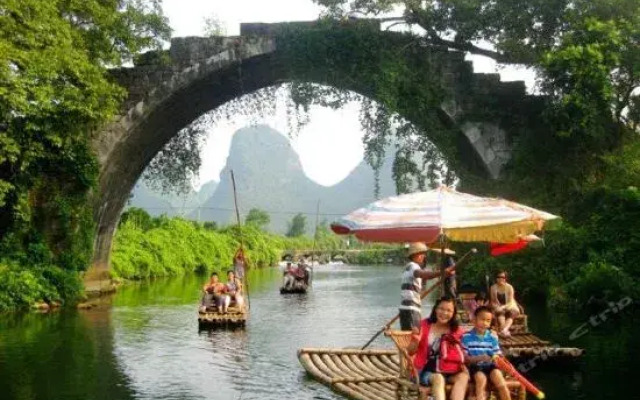 Yangshuo Meilu Coronet Hill Rural Inn