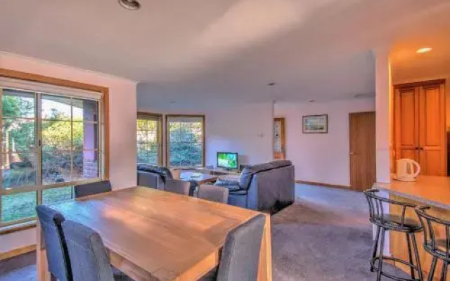 Freycinet Villa 1