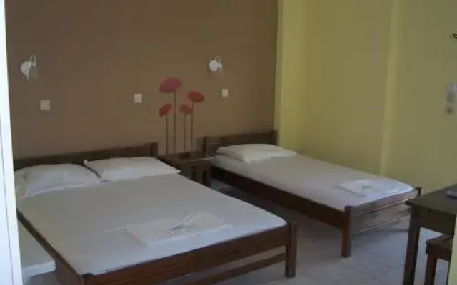 Vamvini Hotel