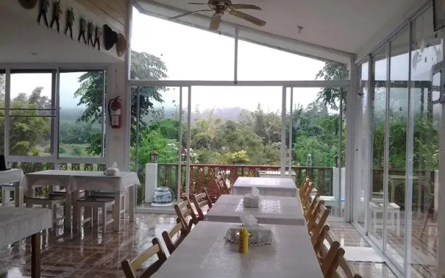 Baan Pasuk Hotel