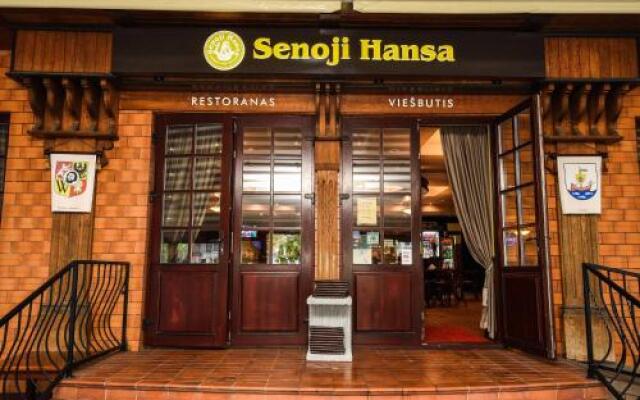 Senoji Hansa Hotel