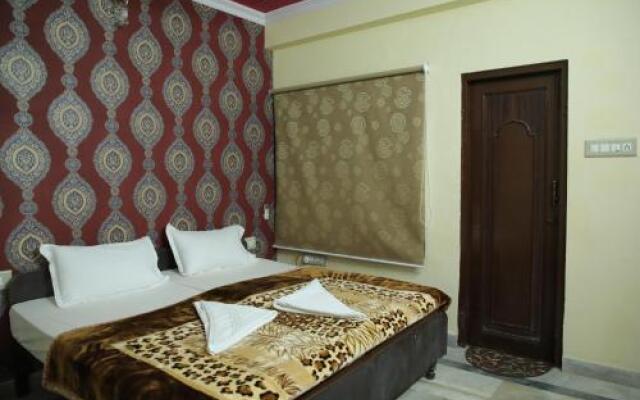 Hotel Rajwada Palace