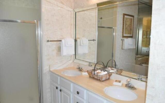 Tides 103- Flr1 -2br 2ba-Flr (8)