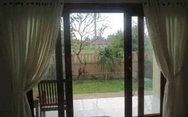 Mesari Homestay & Warung