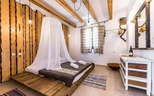 Villa Lindos Muse