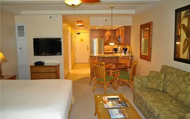 Whaler at Kaanapali Beach 163 - Studio Condo