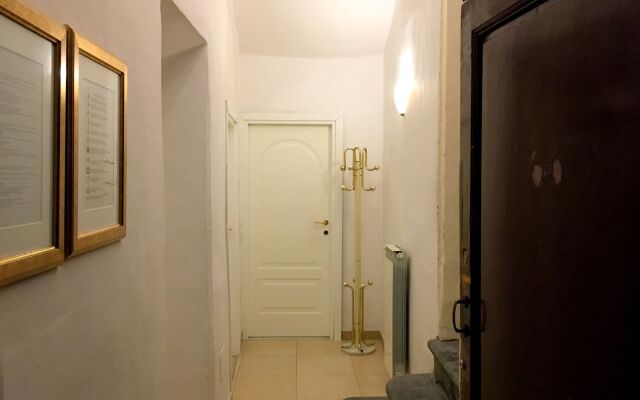 Prestige House Central Station SMN