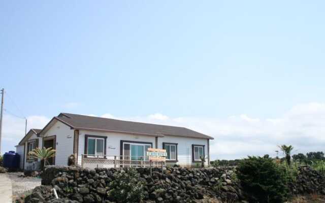 De Borah Guesthouse - Hostel