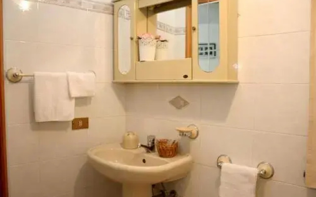 La Pigna Bianca Room&Breakfast
