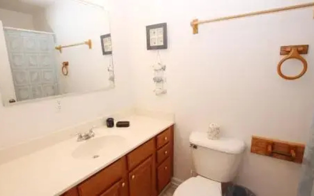 A&M South - 5 Br Home