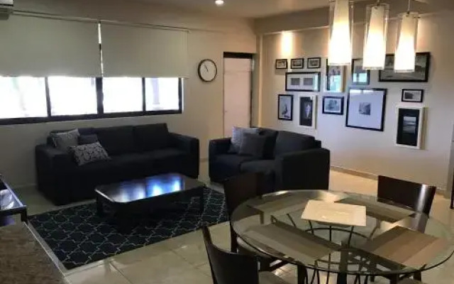 Marina del Rey Beach Club