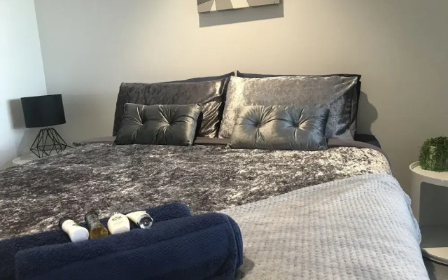Upper House Suites