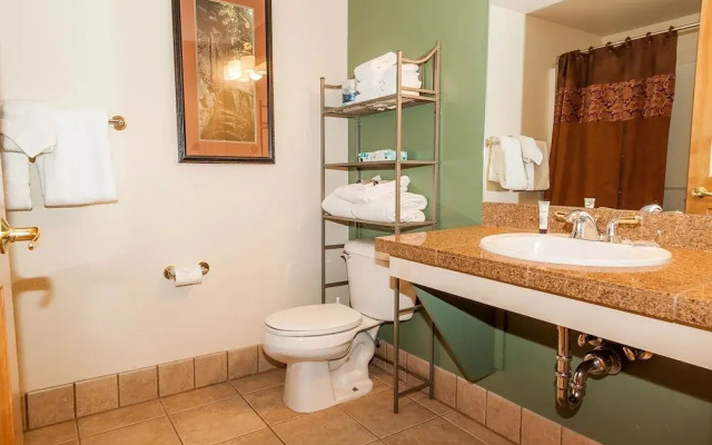 Gateway #5072 Studio Bedroom 1 Bathroom Condo