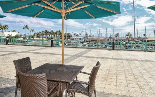 Ilikai 1721 - Studio Condo