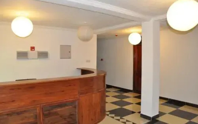 Gateway Lodge