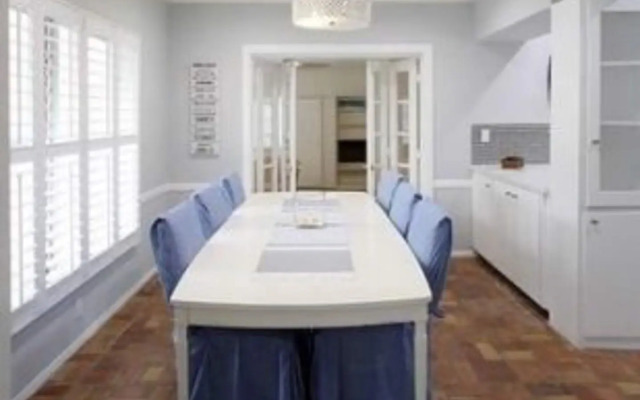 Salty Bungalow Bayview Rentals