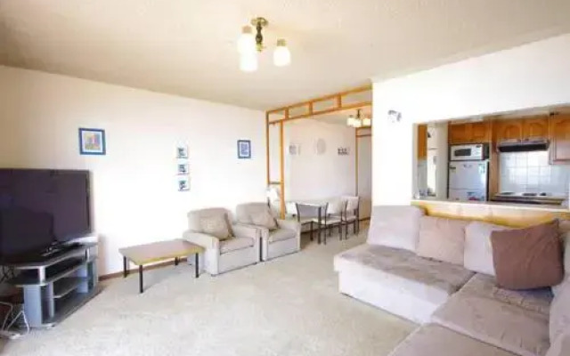 Avilla Court 2
