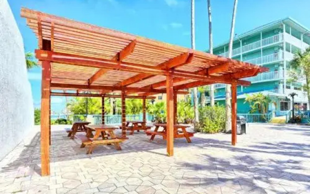 605 Dockside