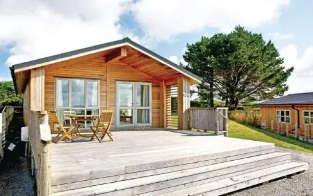 Caddys Corner Lodges