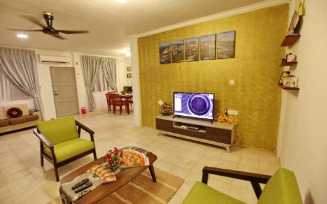 Come Inn Homestay 1379