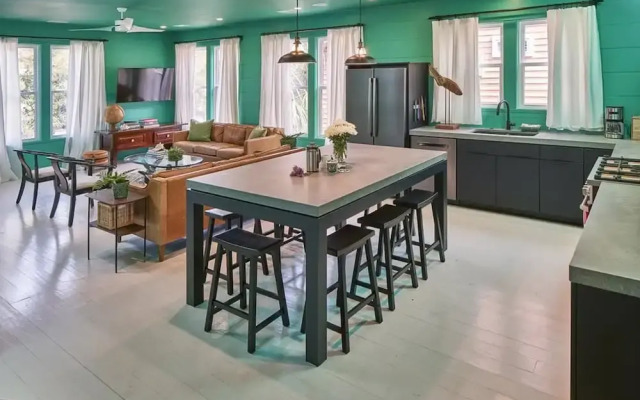 The Fish - 5 Br Home