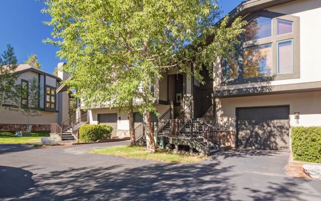 ResortQuest One Breckenridge Place