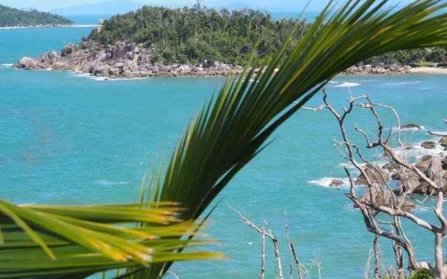 Bedarra Island Treetop Hideaway