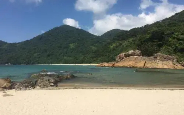 Hospedagem Casa Maracujá