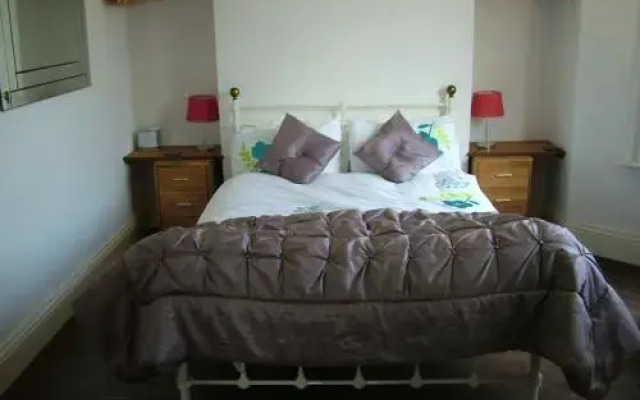 Stone House Lodge