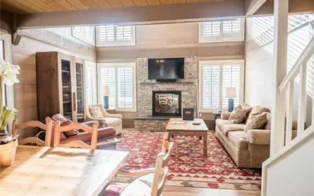 Dollar Meadows Condo 1368 by RedAwning