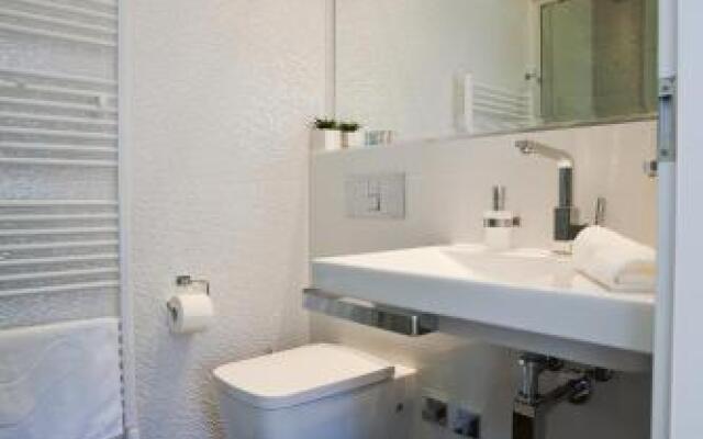 Speruna Luxury Inn
