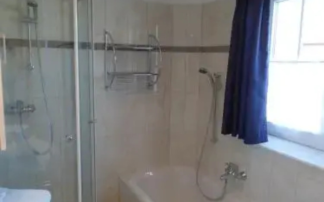 Giebelhaus F