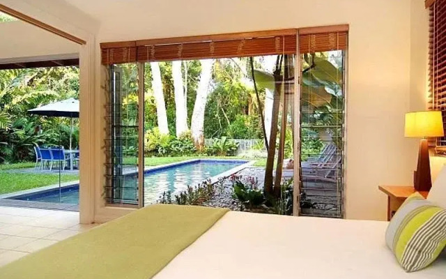 Luxury Beach Front - Tali Tiga