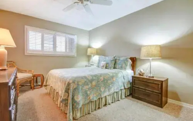 Beautifully Decorated Condo with Magnificent View of Atlantic by RedAwning