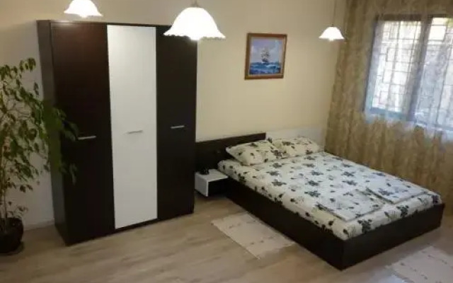 Orchid Apartments