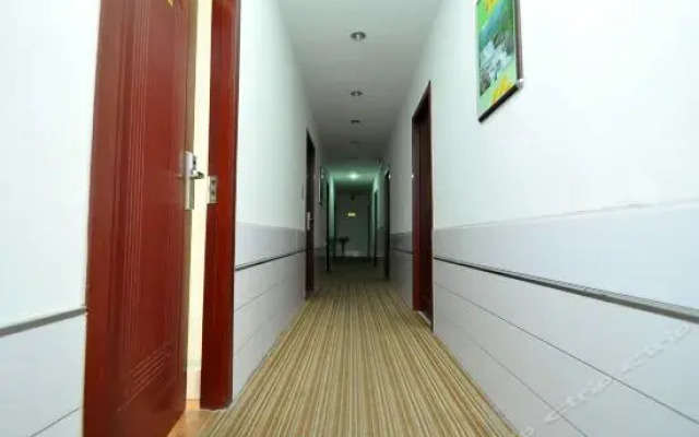 Yilu Inn